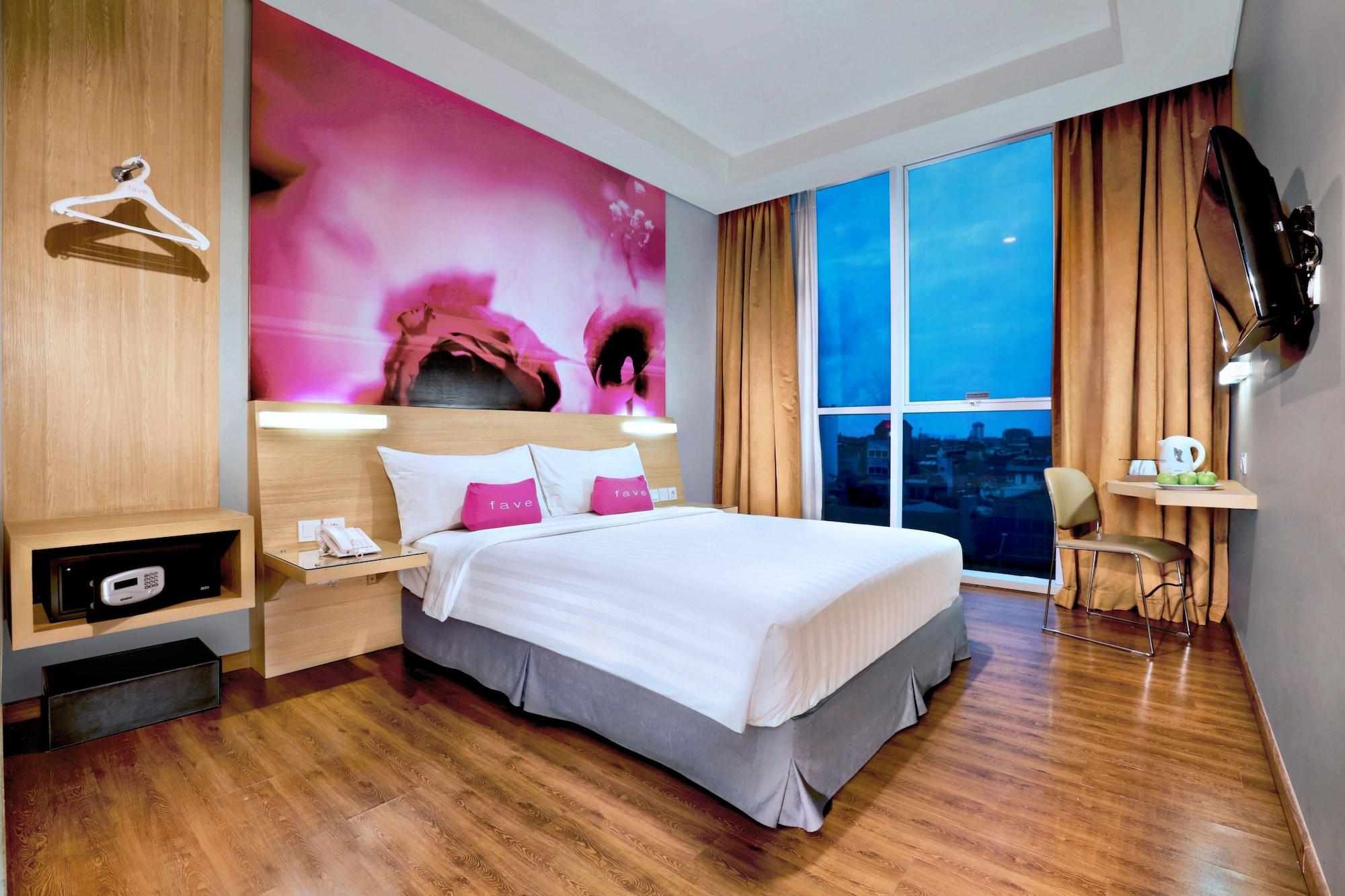 Favehotel Pasar Baru Jakarta Exterior photo